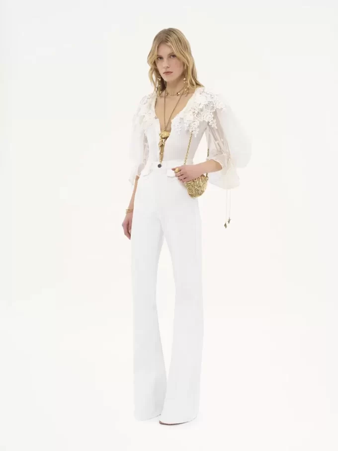 High-Rise-Flare-Jeans aus Denim
