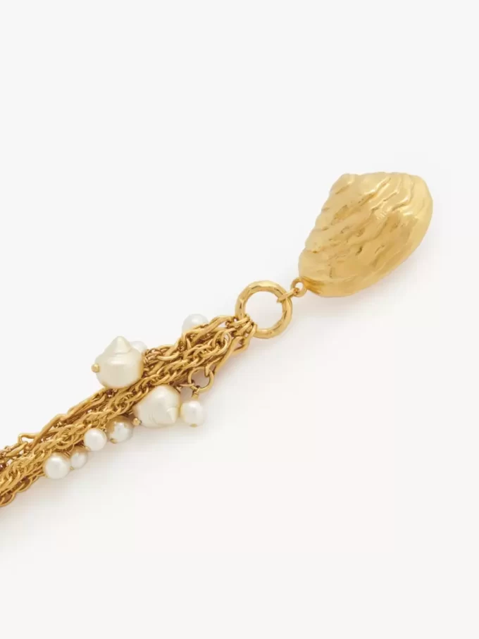Die Chloé Shells Ohrringe