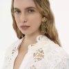Die Chloé Shells Ohrringe