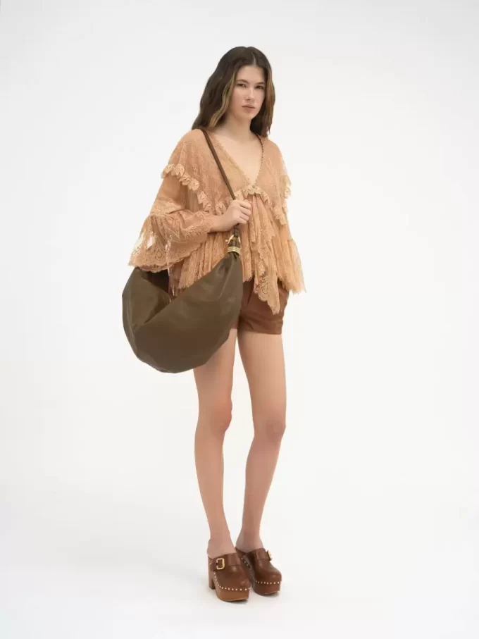 Große Hobo-Tasche mit Armband aus genarbtem Leder