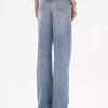 High-Rise-Jeans mit weitem Bein aus Denim