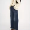 Kleine Hobo-Tasche mit Armband aus genarbtem Leder