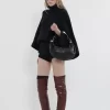 Kleine Hobo-Tasche mit Armband aus genarbtem Leder