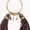 Kleine Hobo-Tasche mit Armband aus genarbtem Leder
