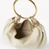 Kleine Hobo-Tasche mit Armband aus genarbtem Leder