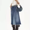 Kleine Hobo-Tasche mit Armband aus genarbtem Leder