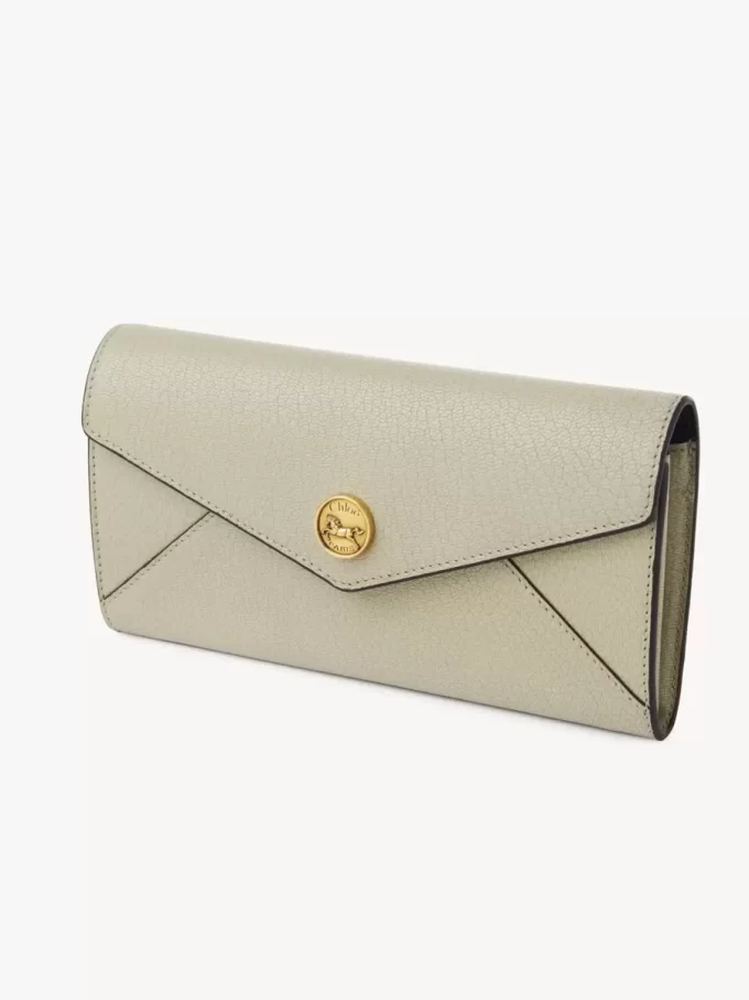 Langes Envelope-Portemonnaie mit Klappe aus genarbtem Leder