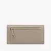 Langes Envelope-Portemonnaie mit Klappe aus genarbtem Leder