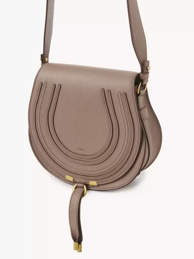 Marcie Satteltasche aus genarbtem Leder