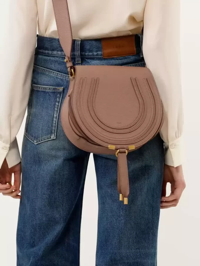 Marcie Satteltasche aus genarbtem Leder