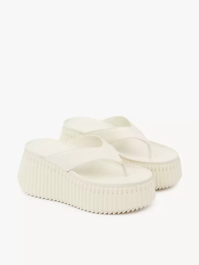 Nama Keilsandalette
