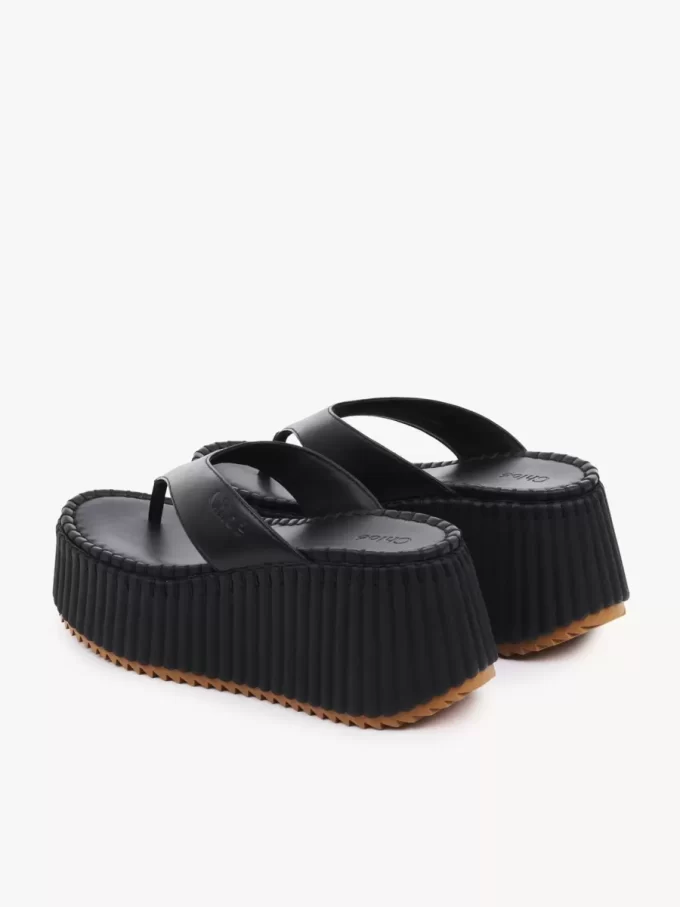 Nama Keilsandalette